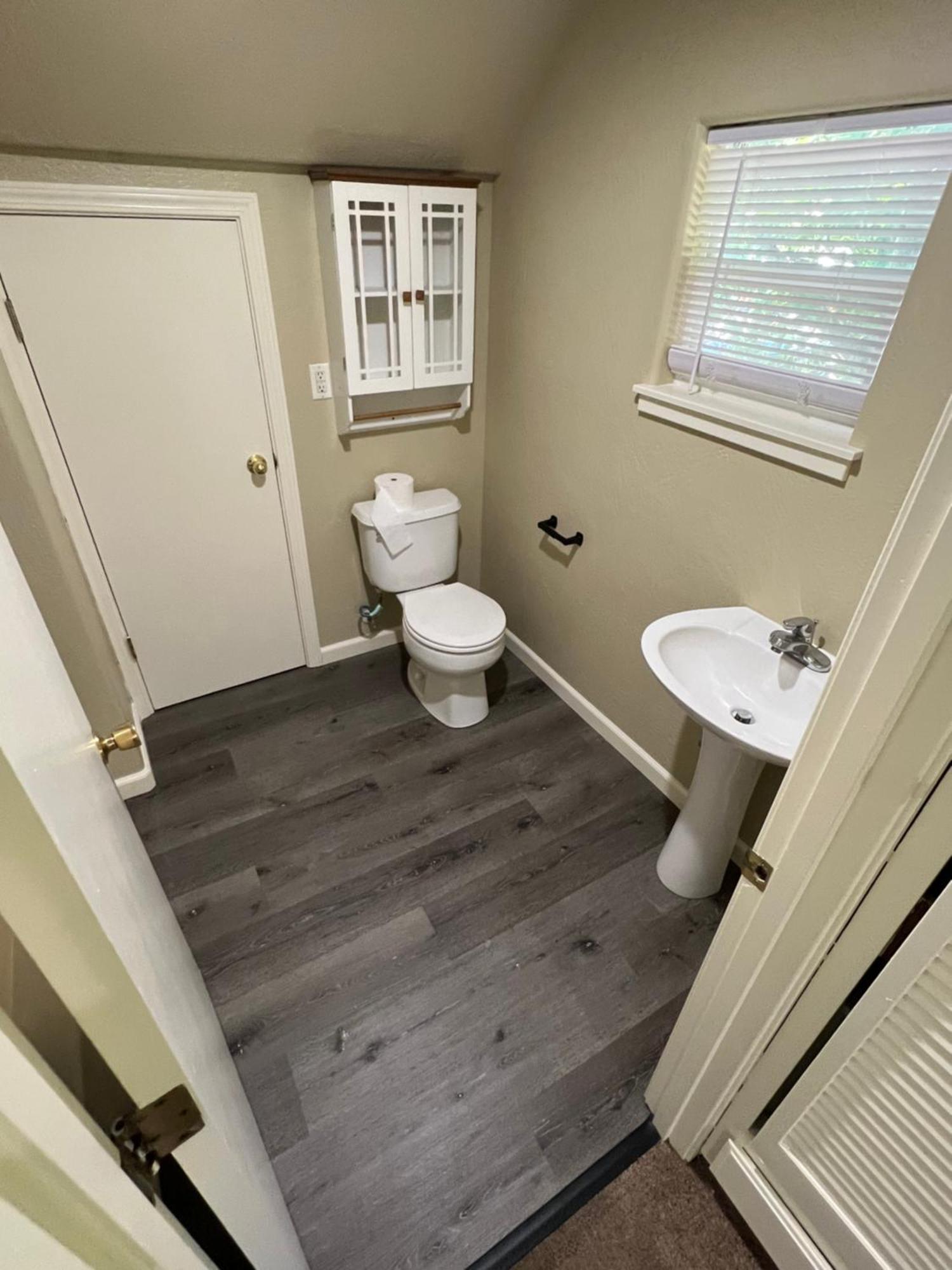 מדפורד Near Downtown- Kitchen-Washerdryer-Parking מראה חיצוני תמונה